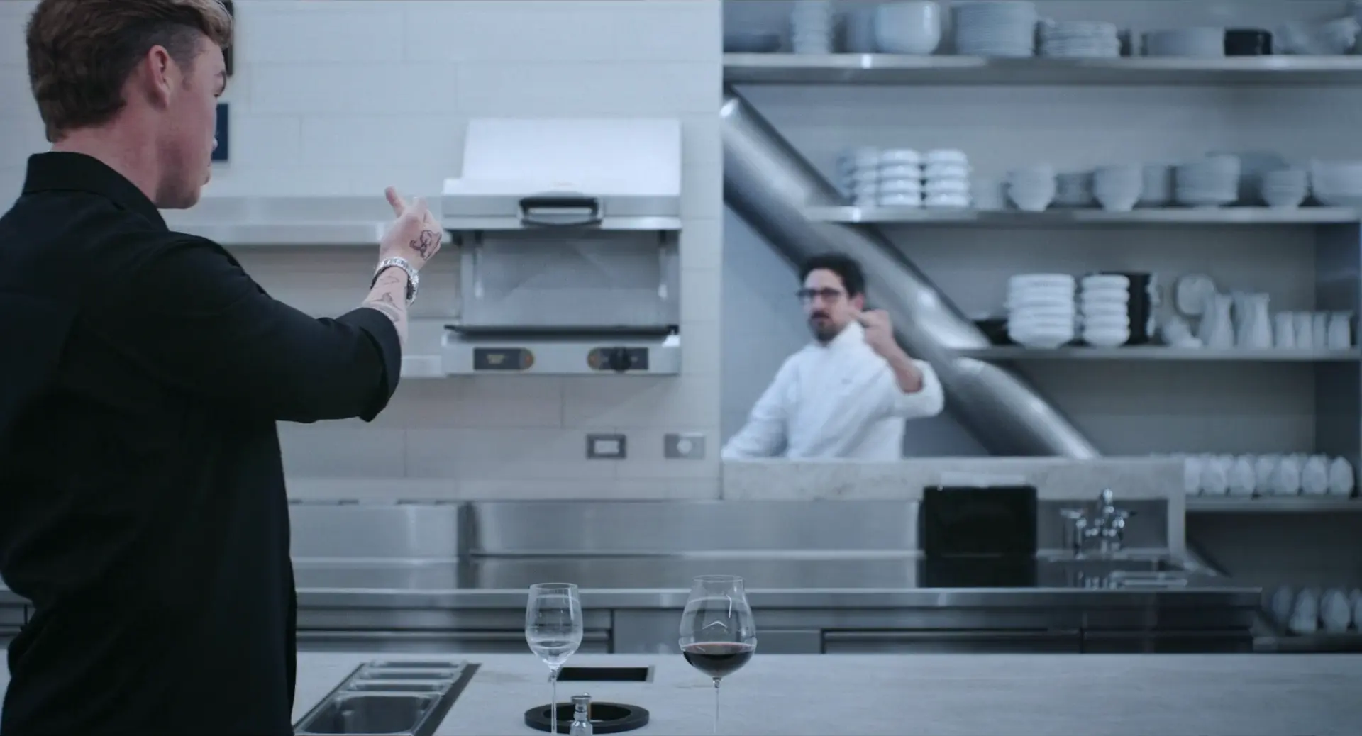 ./image/The Bear S03E10.webp